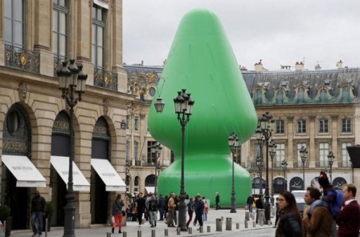 L'"albero" di McCarthy a Parigi