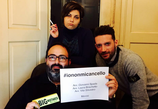 la campagna su twitter «#iononmicancello»