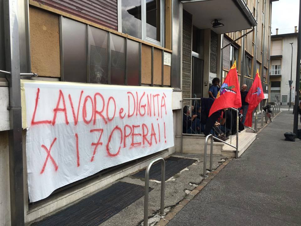 Operai in lotta alla Marceagaglia