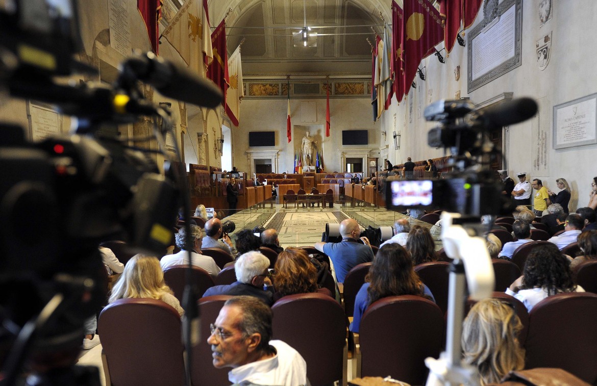 L'assemblea capitolina vota la mozione contro la candidatura di Roma alle Olimpiadi del 2024