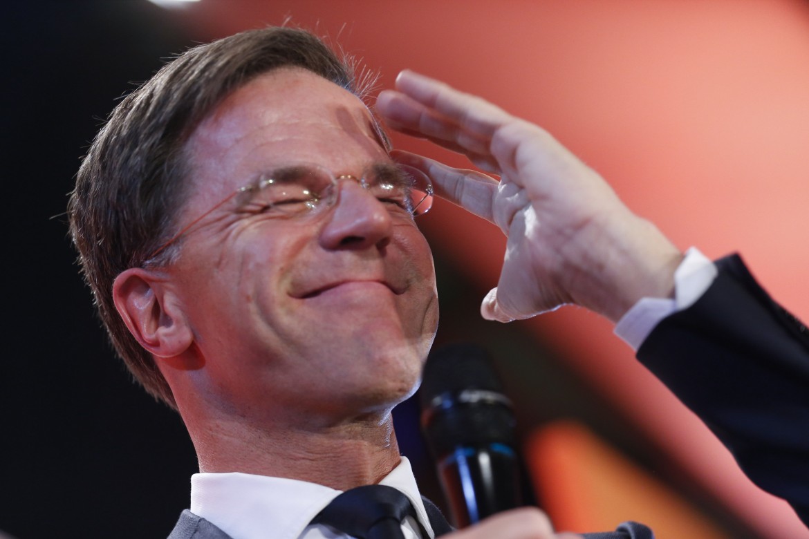 Nato, accordo in vista: il 5% del Pil andrà alla difesa entro il 2035 Nato, accordo in vista: il 5% del Pil andrà alla difesa entro il 2035