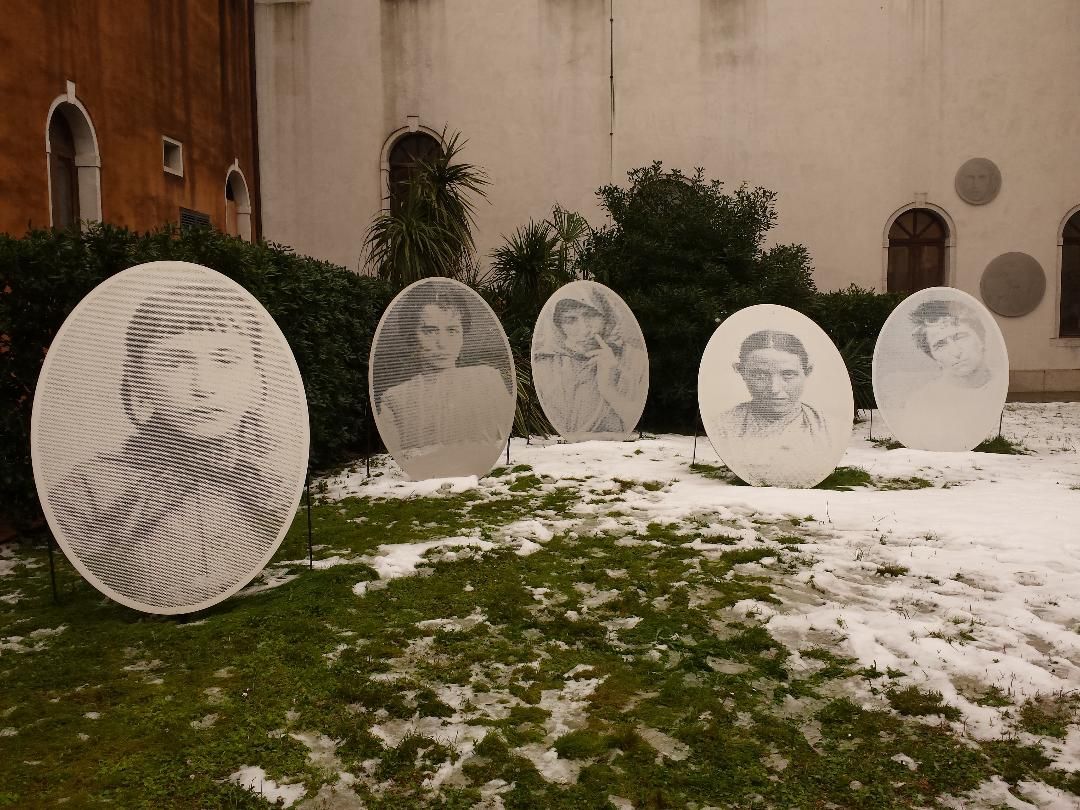 Anne-karin-furunes.-insane-asylum.-portraits-as-mirroring-of-the-past-2017.-san-servolo-