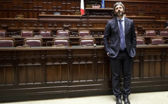Roberto Fico e Luigi Di Maio, sotto Matteo Salvini e Silvio Berlusconi a palazzo Giustiniani