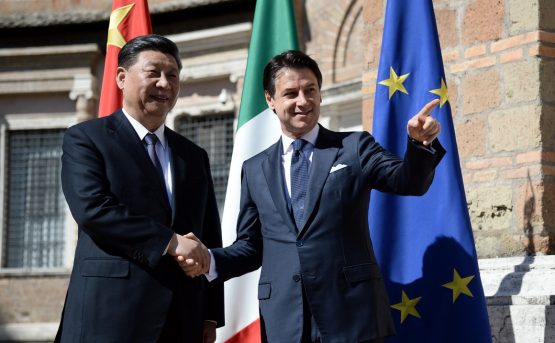 Intesa sulla Via della Seta lItalia diventa la porta cinese sul Mediterraneo