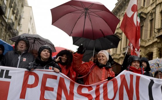 Stop a Renzi Quota 100 c Briciole sulle rivalutazioni