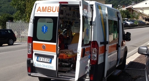 Calabria, morire in attesa dell’ambulanza