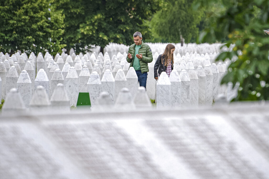 «Oggi la minaccia principale alla pace viene dall’asse Mosca Belgrado» «Oggi la minaccia principale alla pace viene dall’asse Mosca Belgrado»