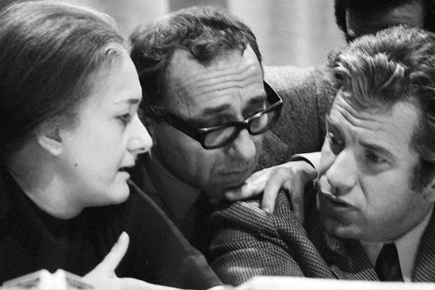 Roma, Teatro Eliseo, 15 febbraio 1970: prima uscita pubblica del gruppo-rivista Il Manifesto. Rossana Rossanda, Luigi Pintor, Lucio Magri