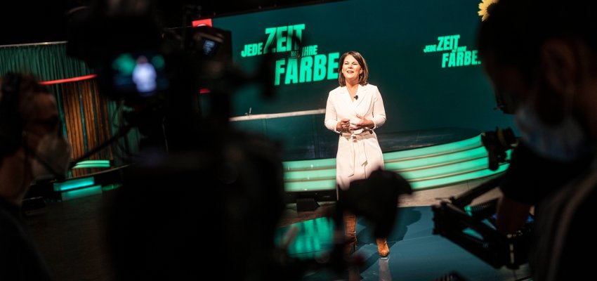 La presidente federale dei Verdi Annalena Baerbock alla congresso digitale del partito