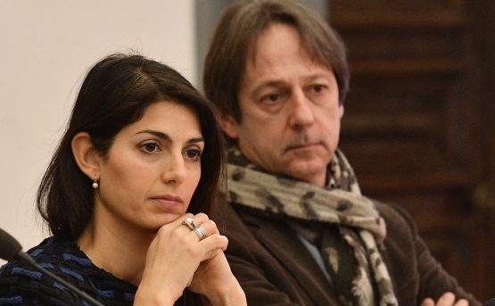 Raggi si blinda e rimuove il vicesindaco
