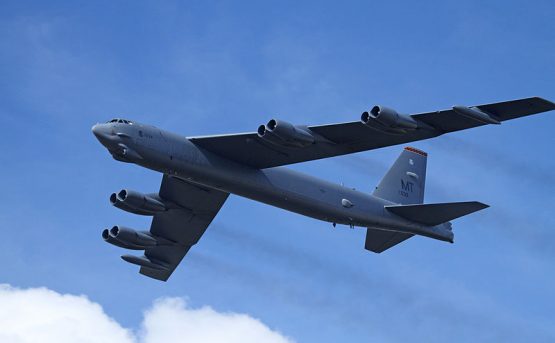B 52h in volo per minare il futuro dialogo Usa Iran