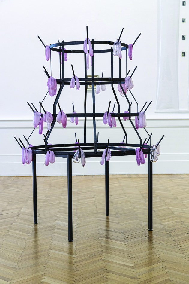 Monica Bonvicini, «Fleurs du Mal (pink)», 2019 (detail)