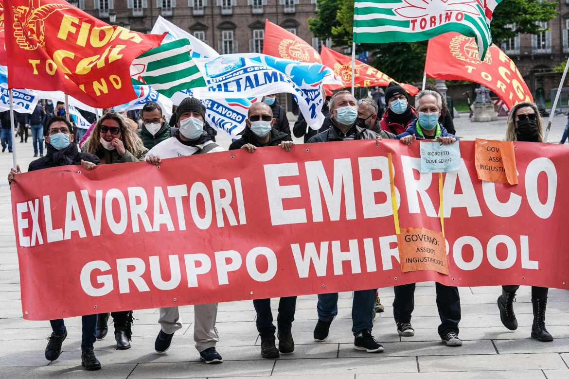 Una manifestazione dei lavoratori ex Embraco