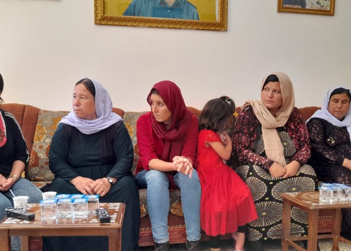 donne-ezide-della-taje donne-ezide-della-taje