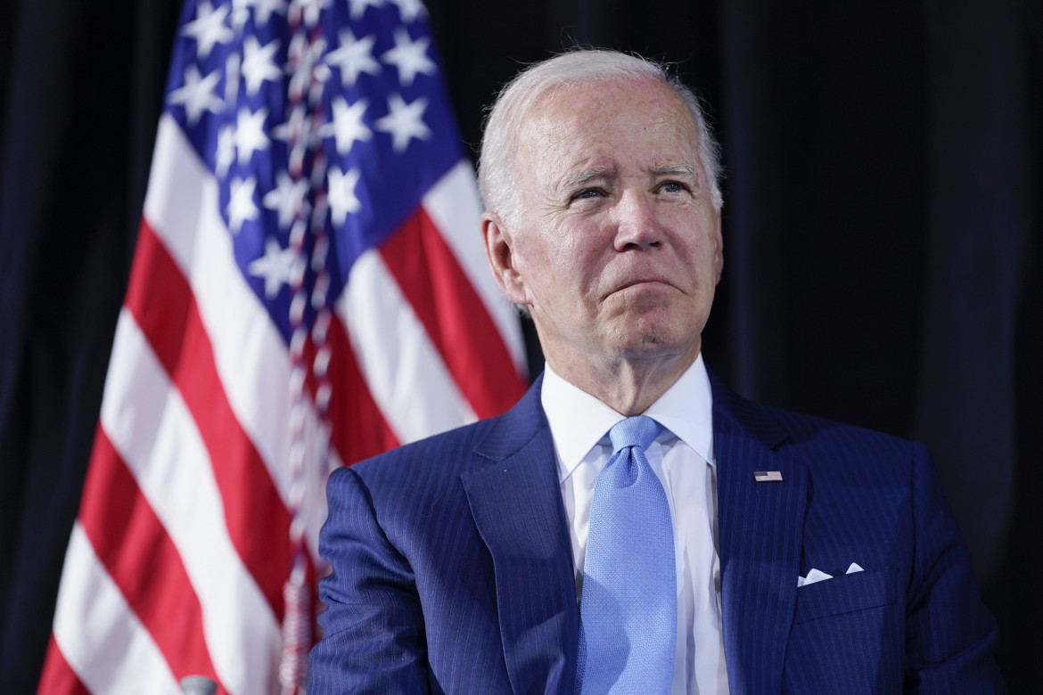 Biden vacilla nei sondaggi nel giorno dello State of the Union Biden vacilla nei sondaggi nel giorno dello State of the Union
