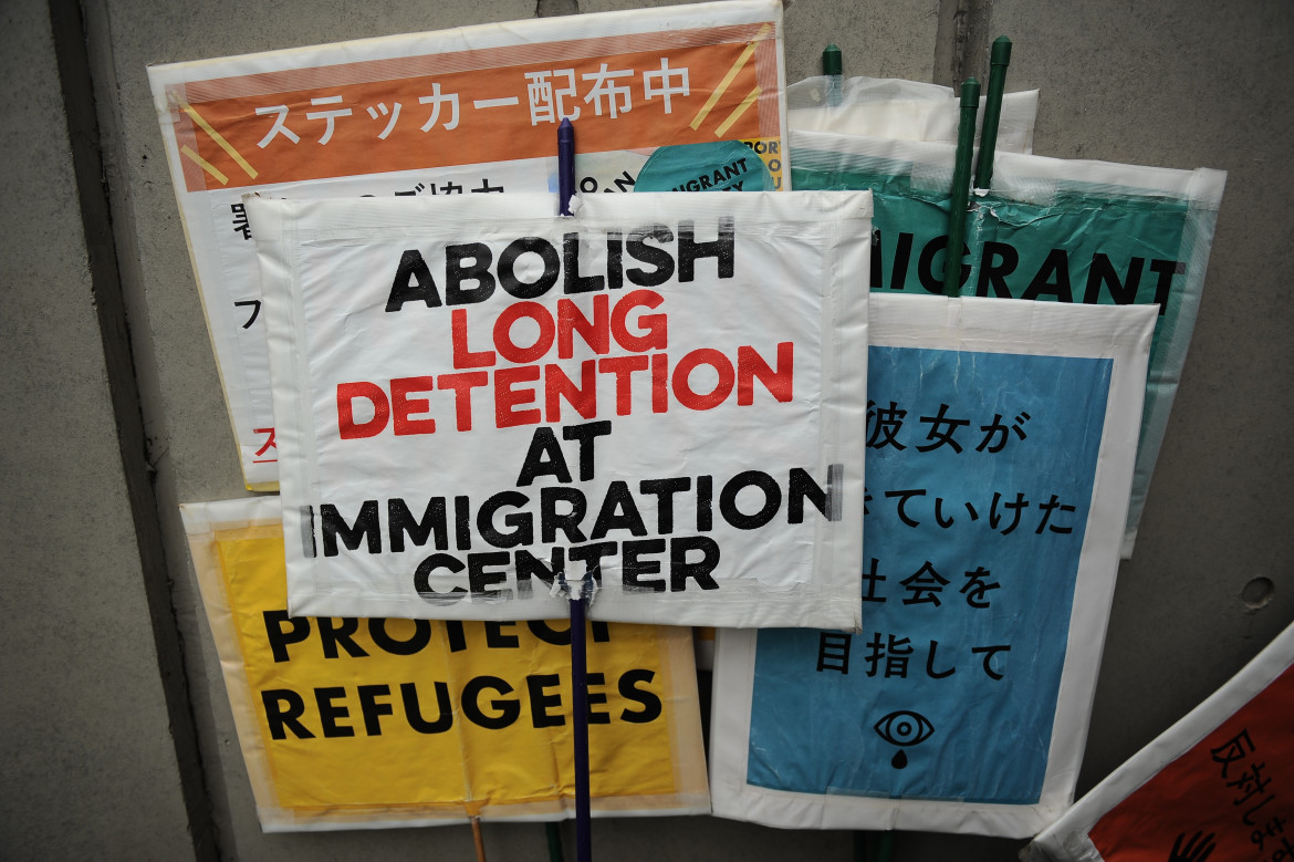 日本の刑務所で死亡