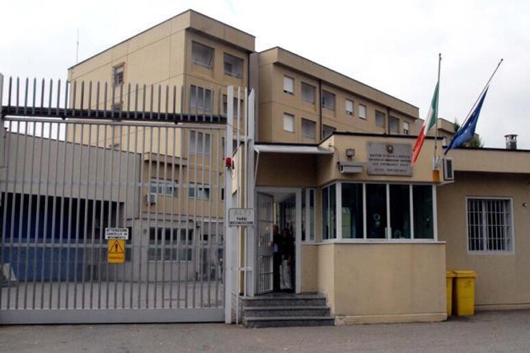 A Biella (feudo di Delmastro) il Garante dei detenuti fa la parte del Dap