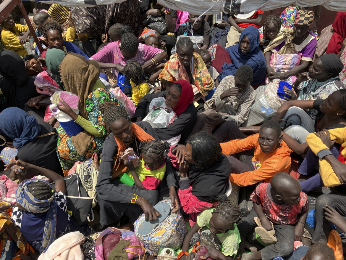 Unhcr: già 4 milioni gli sfollati dal Sudan Unhcr: già 4 milioni gli sfollati dal Sudan