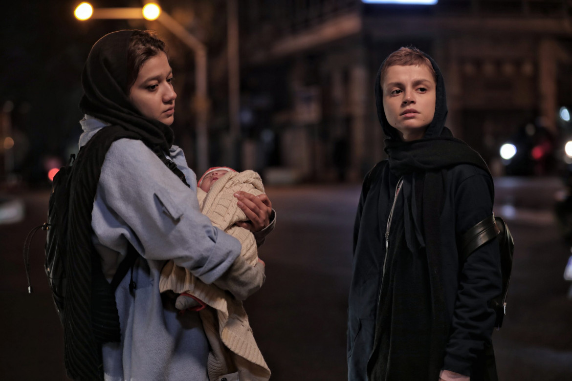 «La bambina segreta», cercando la libertà nell’Iran che opprime il