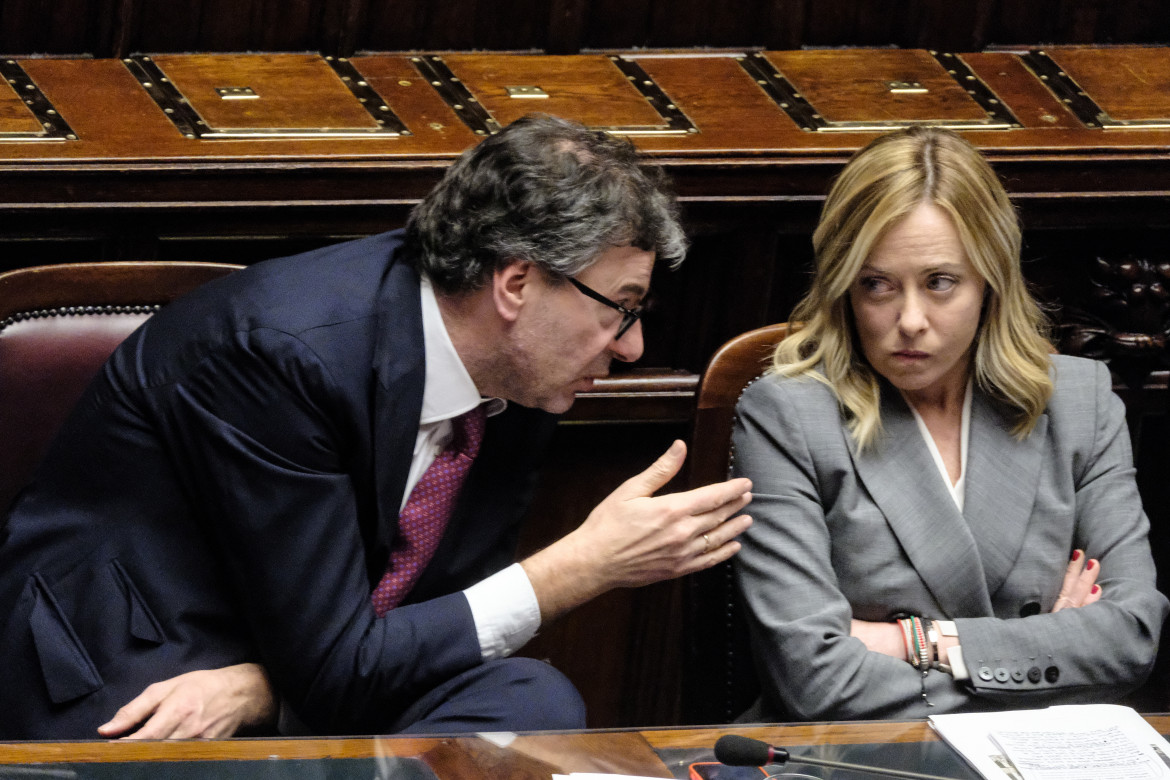 Il rigore a vuoto e la spirale verso la povertà Il rigore a vuoto e la spirale verso la povertà