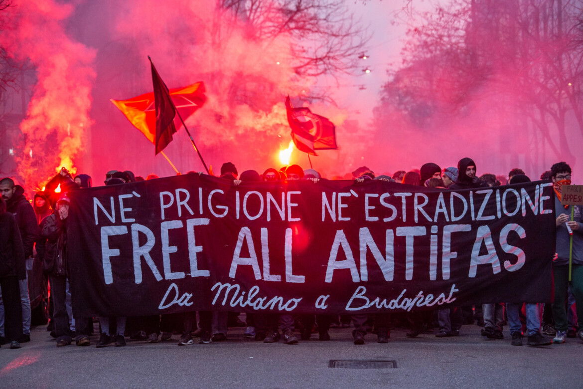 Antifa fermato a Parigi. L’Ungheria lo cerca