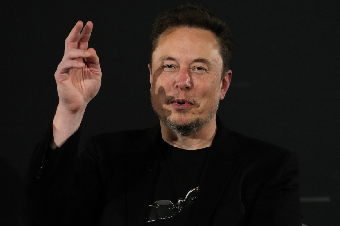 «Non rispondete alle email di Musk». Fbi e intelligence contro il miliardario