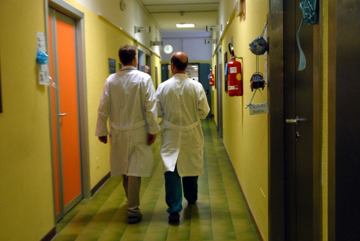 Sanità, il sindacato dei medici denuncia 50 Asl Sanità, il sindacato dei medici denuncia 50 Asl