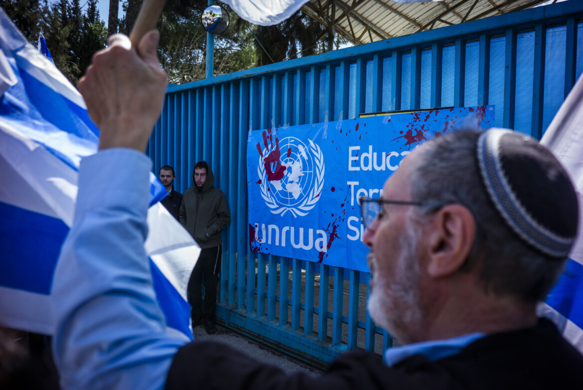 Per l’Unrwa è il giorno più duro. Oggi nuovo scambio di prigionieri