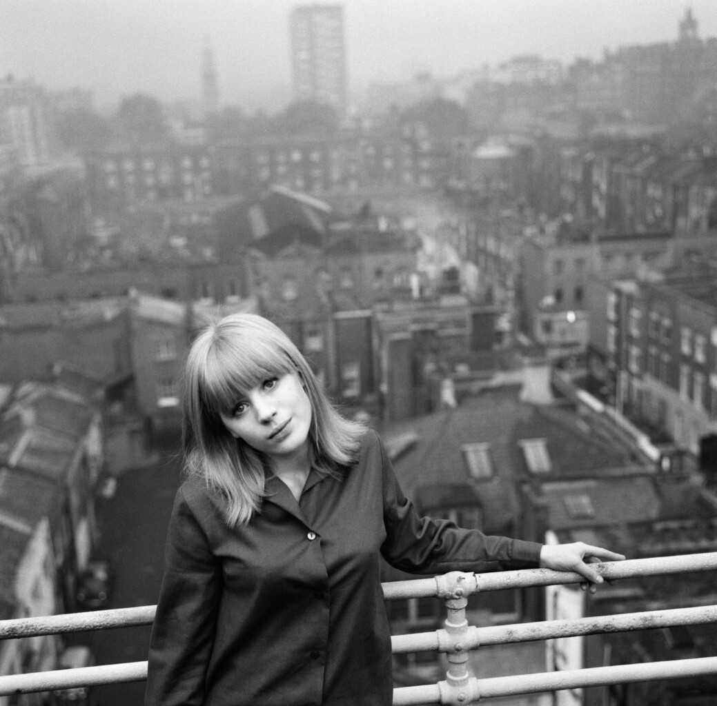 Addio a Marianne Faithfull, chanteuse del rock