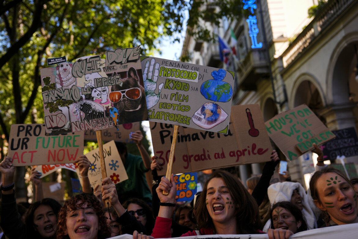 «I Sapiens fanno di tutto per distruggere la vita»