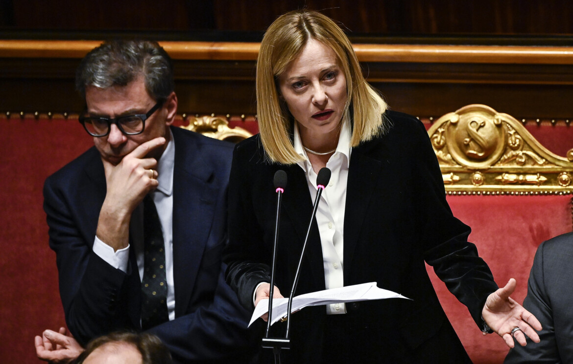 Meloni domani risponde in aula su dazi, guerra e salari Meloni domani risponde in aula su dazi, guerra e salari