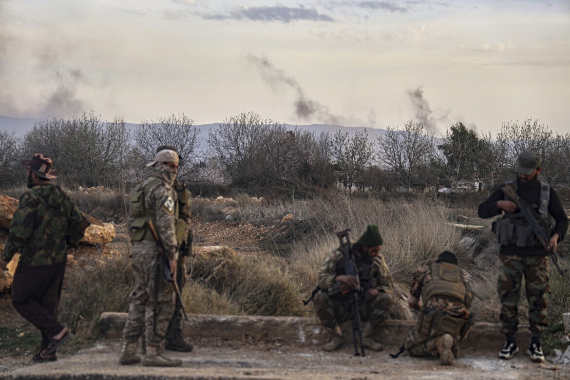 Tregua incerta al confine tra Siria e Libano e nuova ondata di profughi