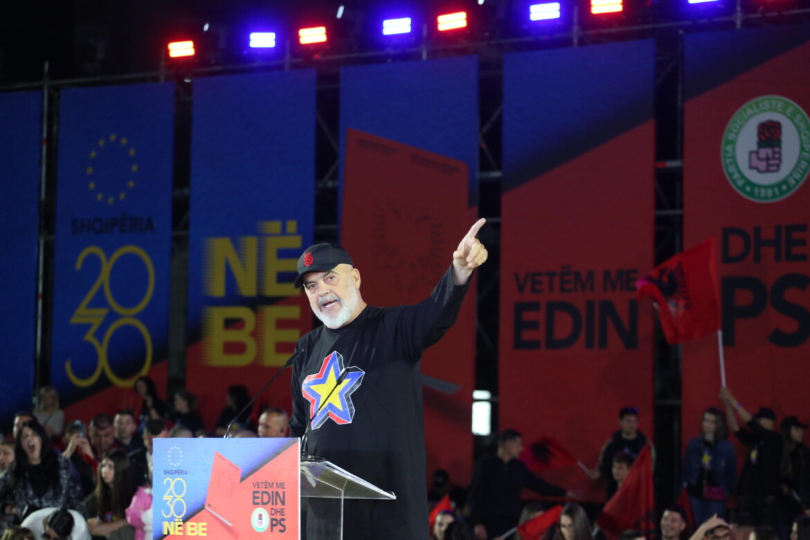 Edi Rama stravince le elezioni nell’Albania cantiere d’Europa Edi Rama stravince le elezioni nell’Albania cantiere d’Europa