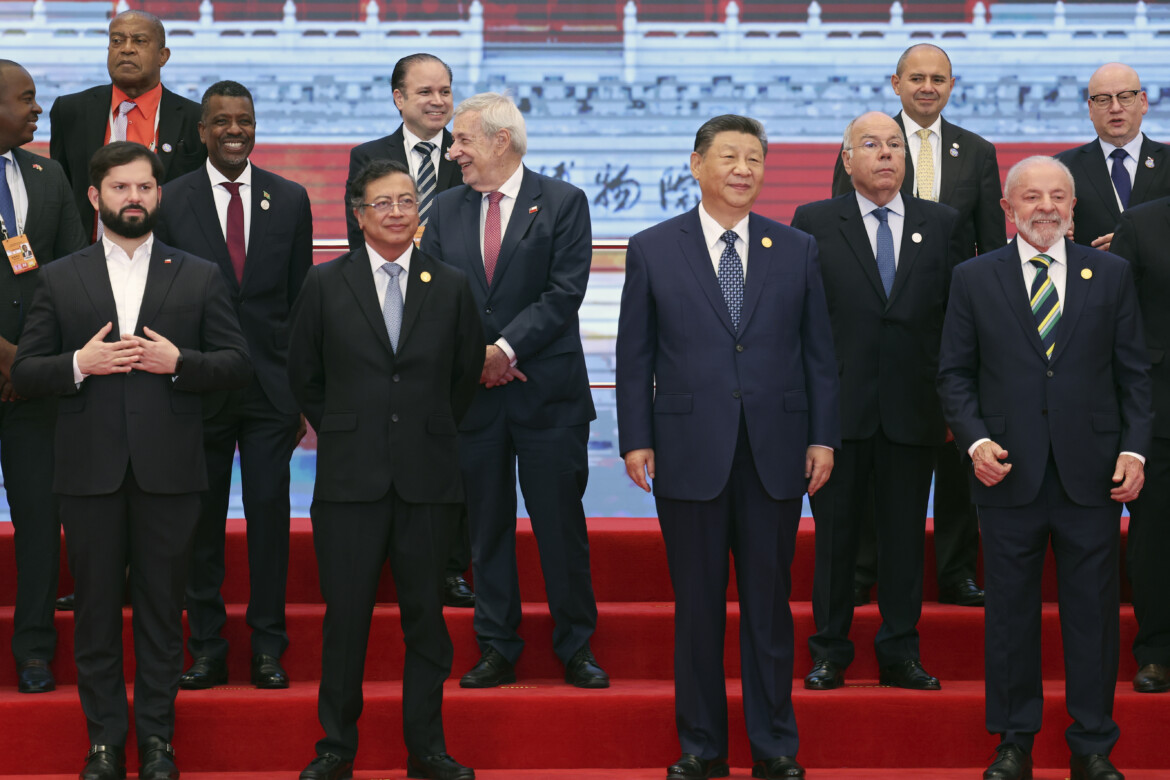 Dazi, la Cina celebra l’armistizio e entra nel “cortile di casa” Usa Dazi, la Cina celebra l’armistizio e entra nel “cortile di casa” Usa