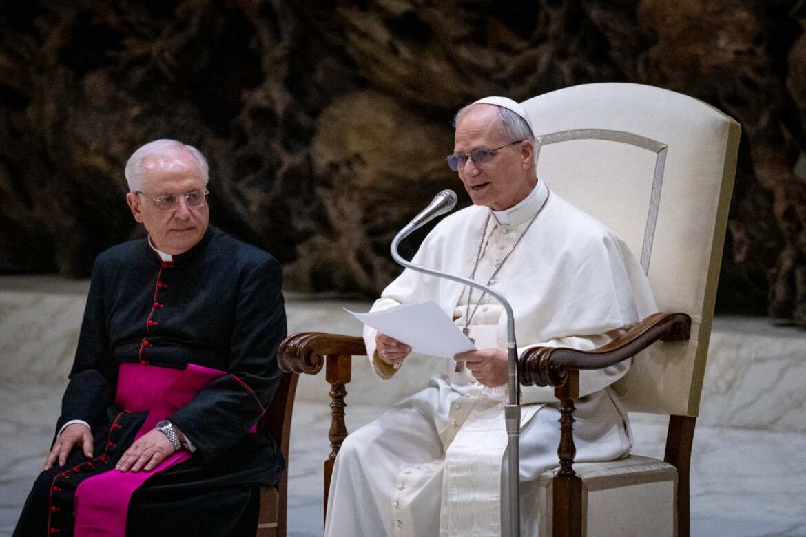 negoziamo per la pace leone xiv offre un tavolo permanente in vaticano da Cms.ilmanifesto.it negoziamo per la pace leone xiv offre un tavolo permanente in vaticano
