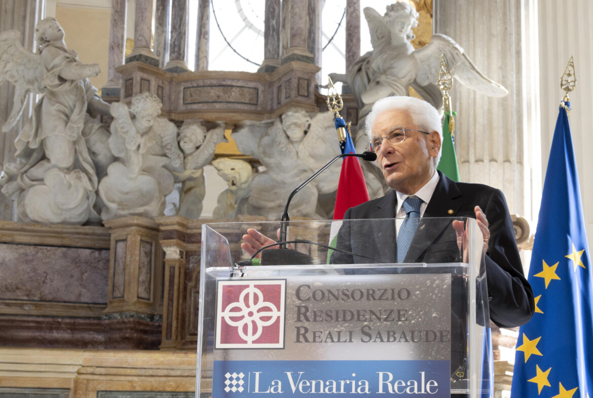 Mattarella: «Non c’è pace senza salari equi» Mattarella: «Non c’è pace senza salari equi»
