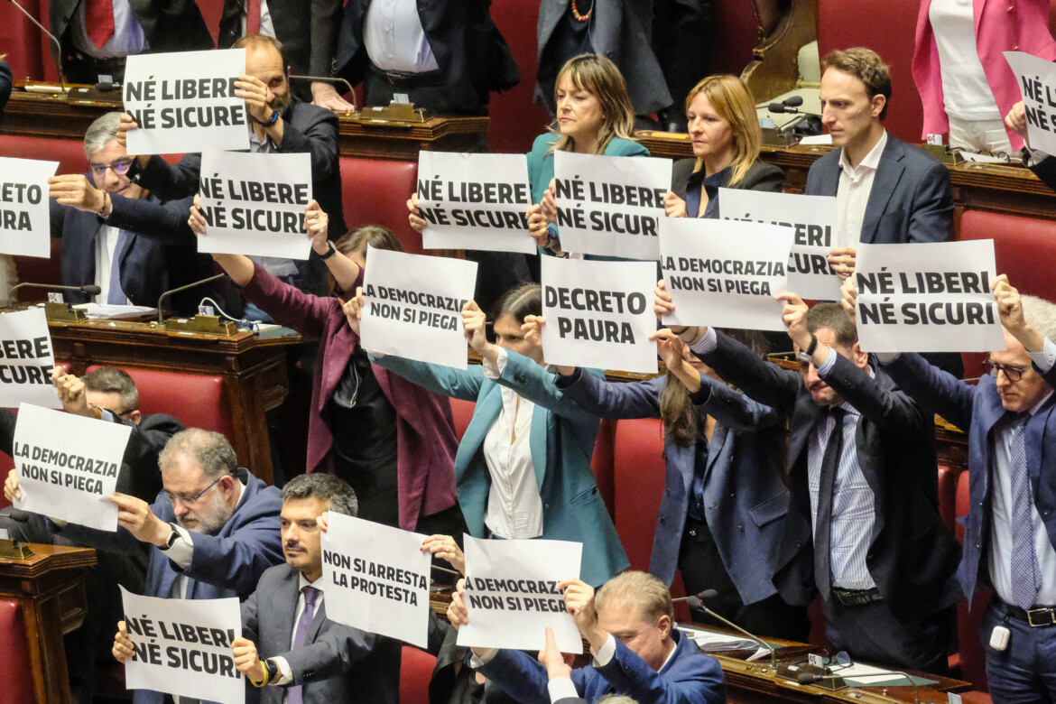 Il decreto Sicurezza passa al Senato, opposizioni in rivolta Il decreto Sicurezza passa al Senato, opposizioni in rivolta
