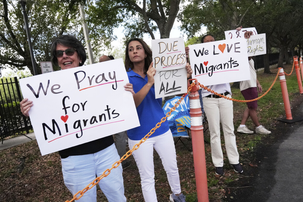 Morti sommerse dei migranti Morti sommerse dei migranti