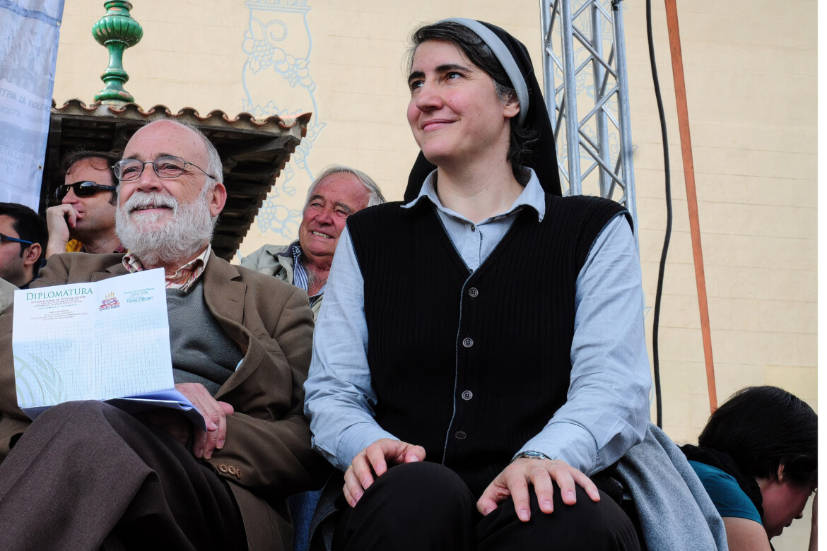 Teresa Forcades: «Un’elezione di soli uomini è il segno del sessismo strutturale della Chiesa» Teresa Forcades: «Un’elezione di soli uomini è il segno del sessismo strutturale della Chiesa»