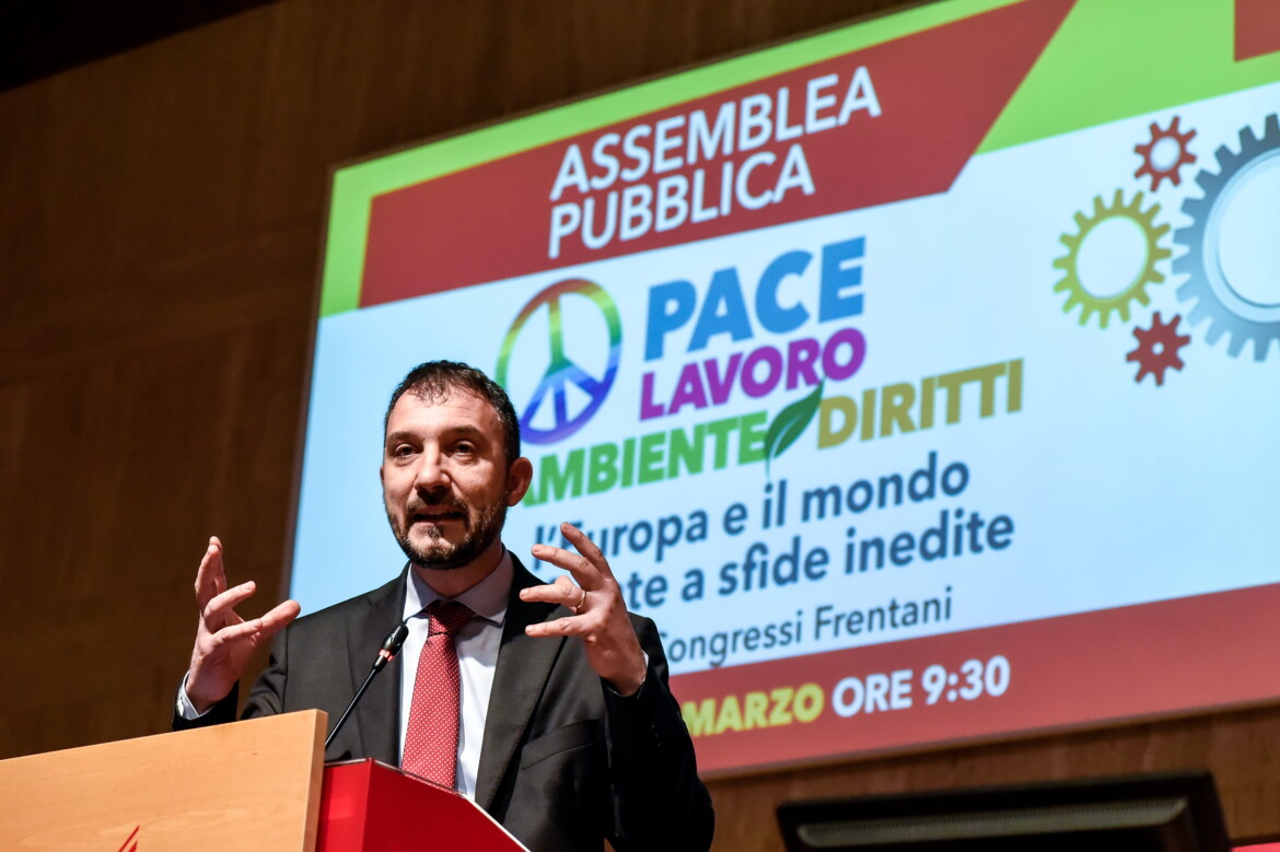 «Il contrario di guerra non è solo pace, è anche welfare» «Il contrario di guerra non è solo pace, è anche welfare»