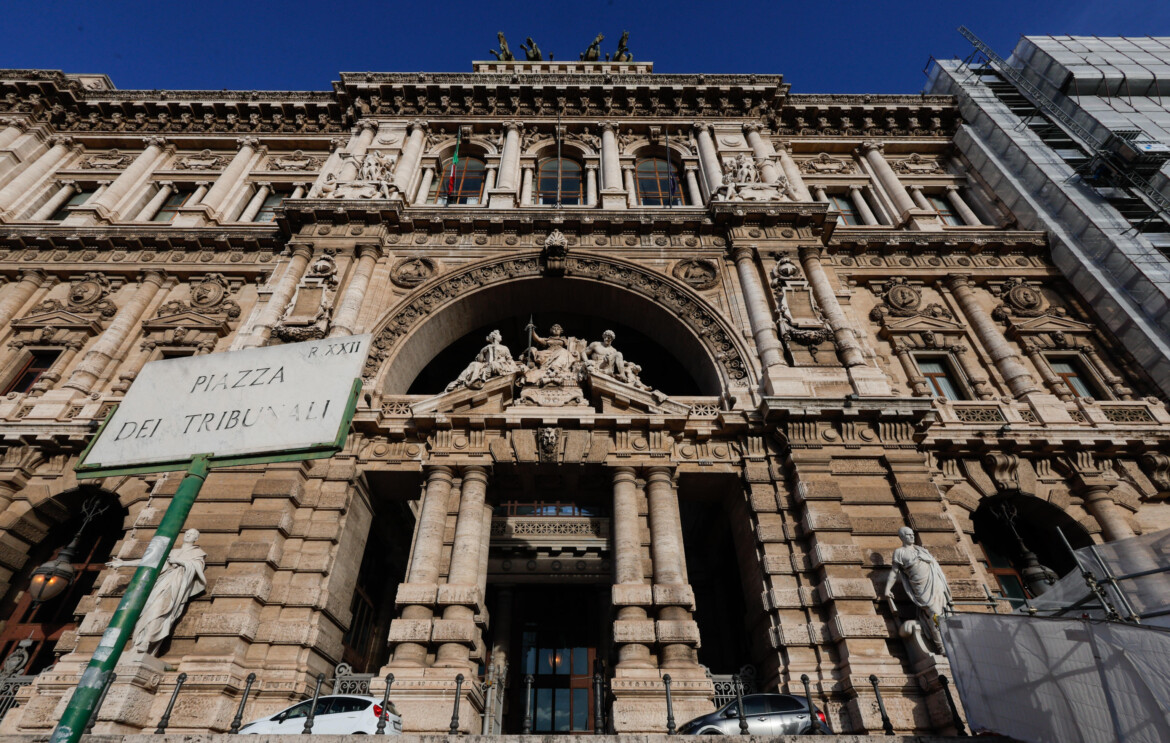 Cosentino (Csm): «Attacchi alla Cassazione? Il dibattito è irrazionale» Cosentino (Csm): «Attacchi alla Cassazione? Il dibattito è irrazionale»