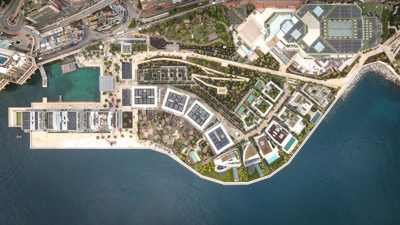 L’isola che non c’era, dove il business cementifica anche il mare L’isola che non c’era, dove il business cementifica anche il mare