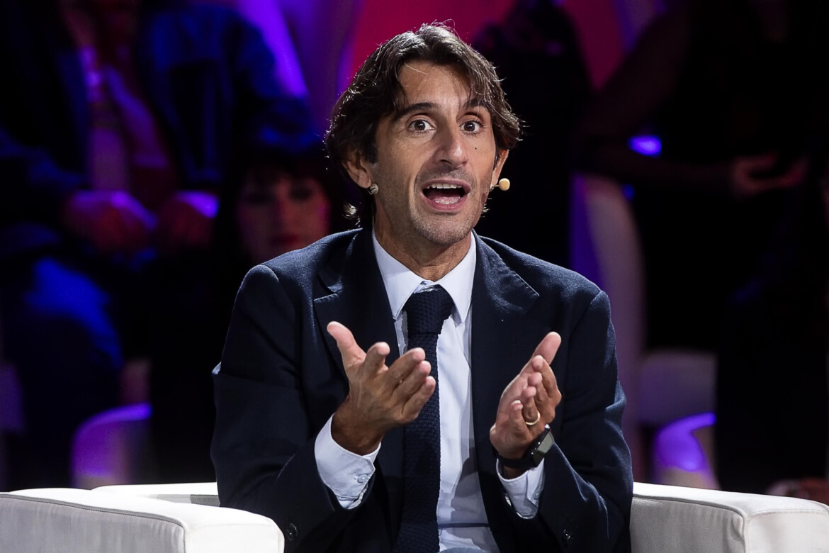 Terzo mandato, Fdi riapre il caso: «No a preclusioni ideologiche» Terzo mandato, Fdi riapre il caso: «No a preclusioni ideologiche»