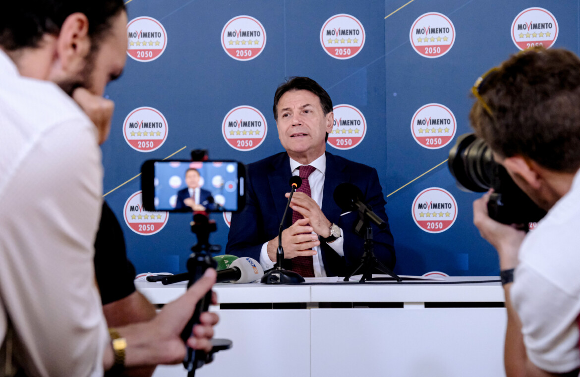 Marche, Conte resta con Ricci «Lavoriamo contro la destra» Marche, Conte resta con Ricci «Lavoriamo contro la destra»