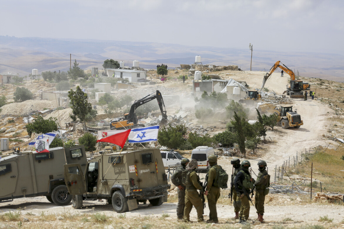Palestina, la sparizione sotto pulizia etnica