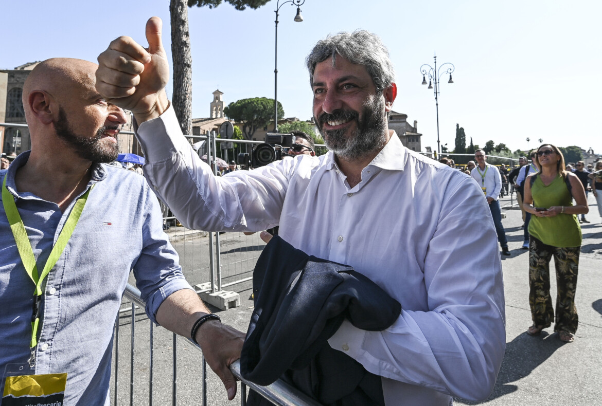 Elezioni regionali, i destini intrecciati di Campana e Toscana