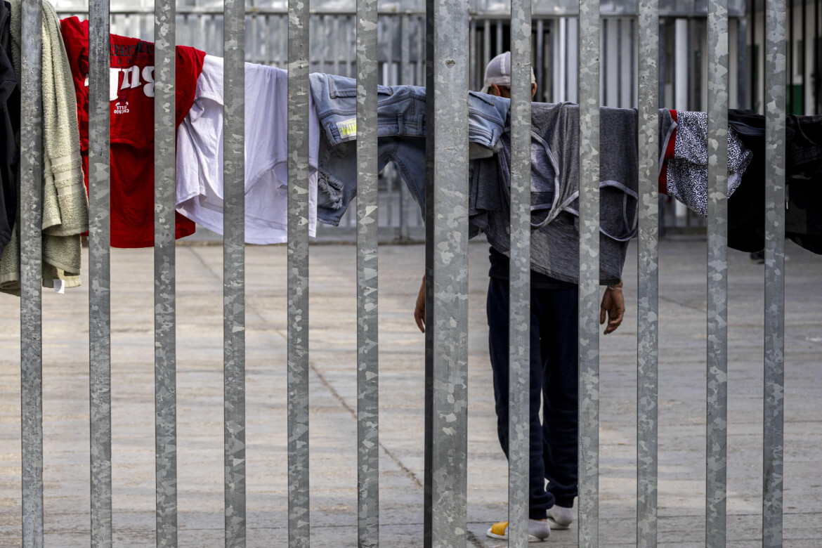 Effetto Consulta: un primo migrante liberato dal Cpr Effetto Consulta: un primo migrante liberato dal Cpr