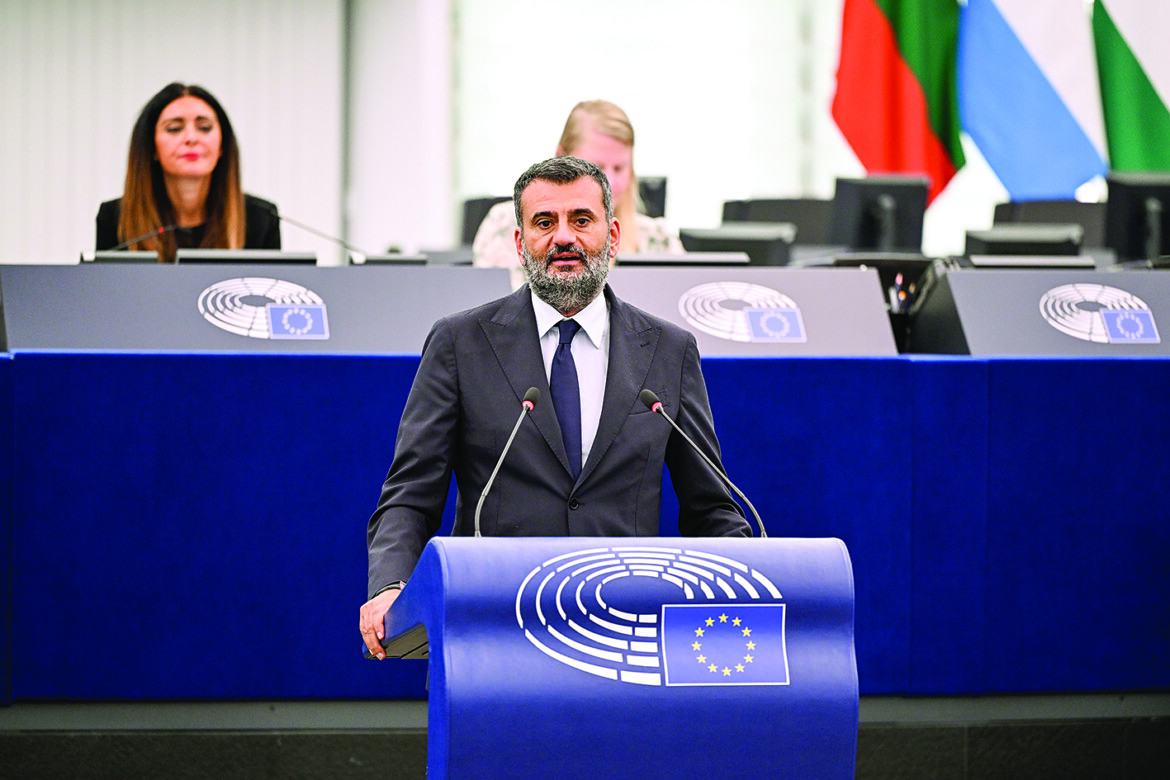 I tormenti di Decaro. Il quasi candidato che preferisce l’Ue I tormenti di Decaro. Il quasi candidato che preferisce l’Ue