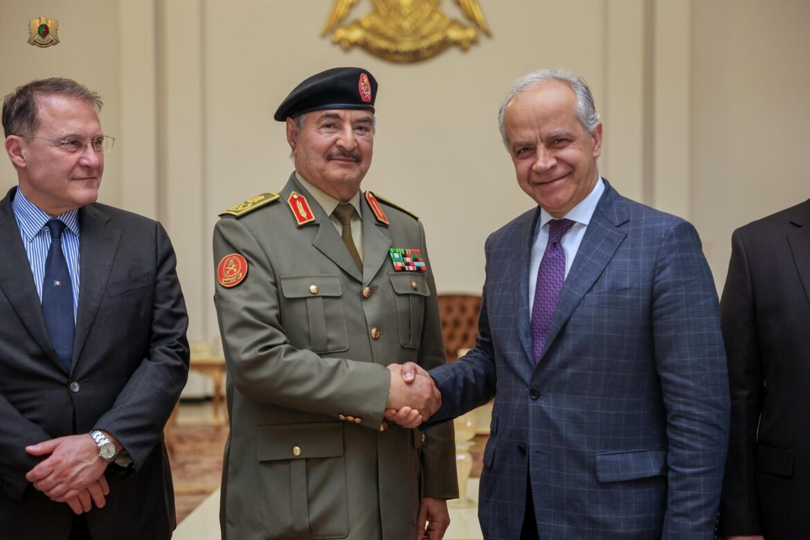 L’Europa prova a sbarcare in Libia ma viene respinta L’Europa prova a sbarcare in Libia ma viene respinta