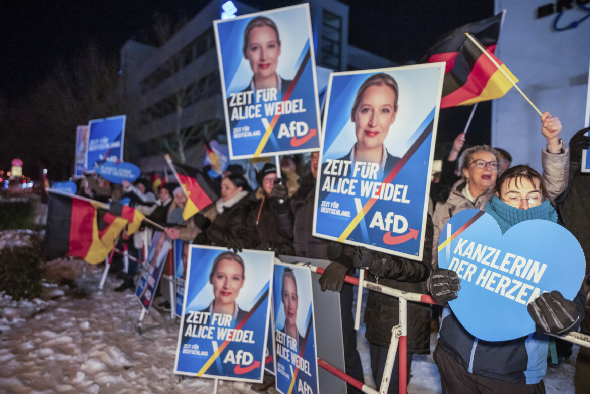 Nessun impiego pubblico per chi ha la tessera di Afd Nessun impiego pubblico per chi ha la tessera di Afd